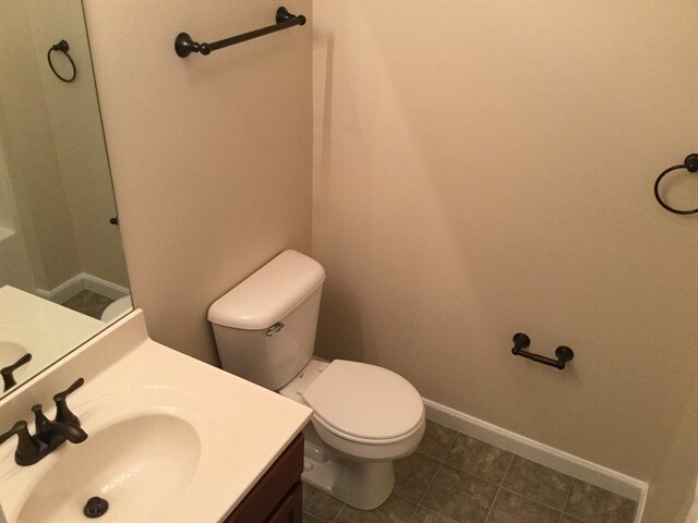 Building Photo - 5705 Parasol Ln