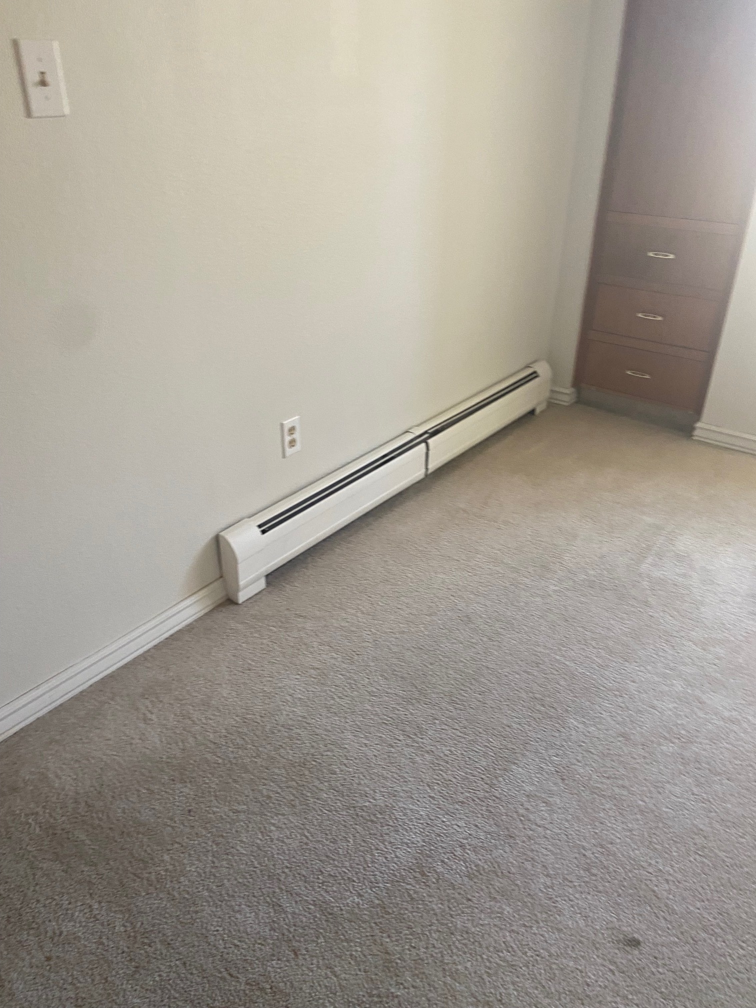 Building Photo - 590 Logan St