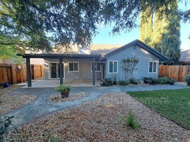 Building Photo - 357 Shannon Dr