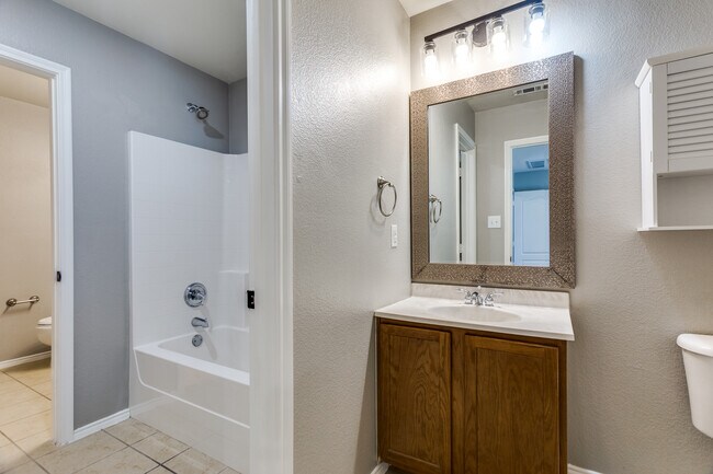 Building Photo - 3129 Lubbock Ave