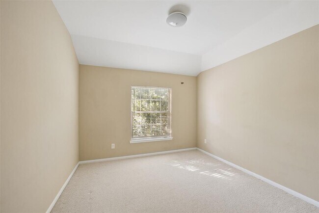 Building Photo - 20806 Pierceton Ct