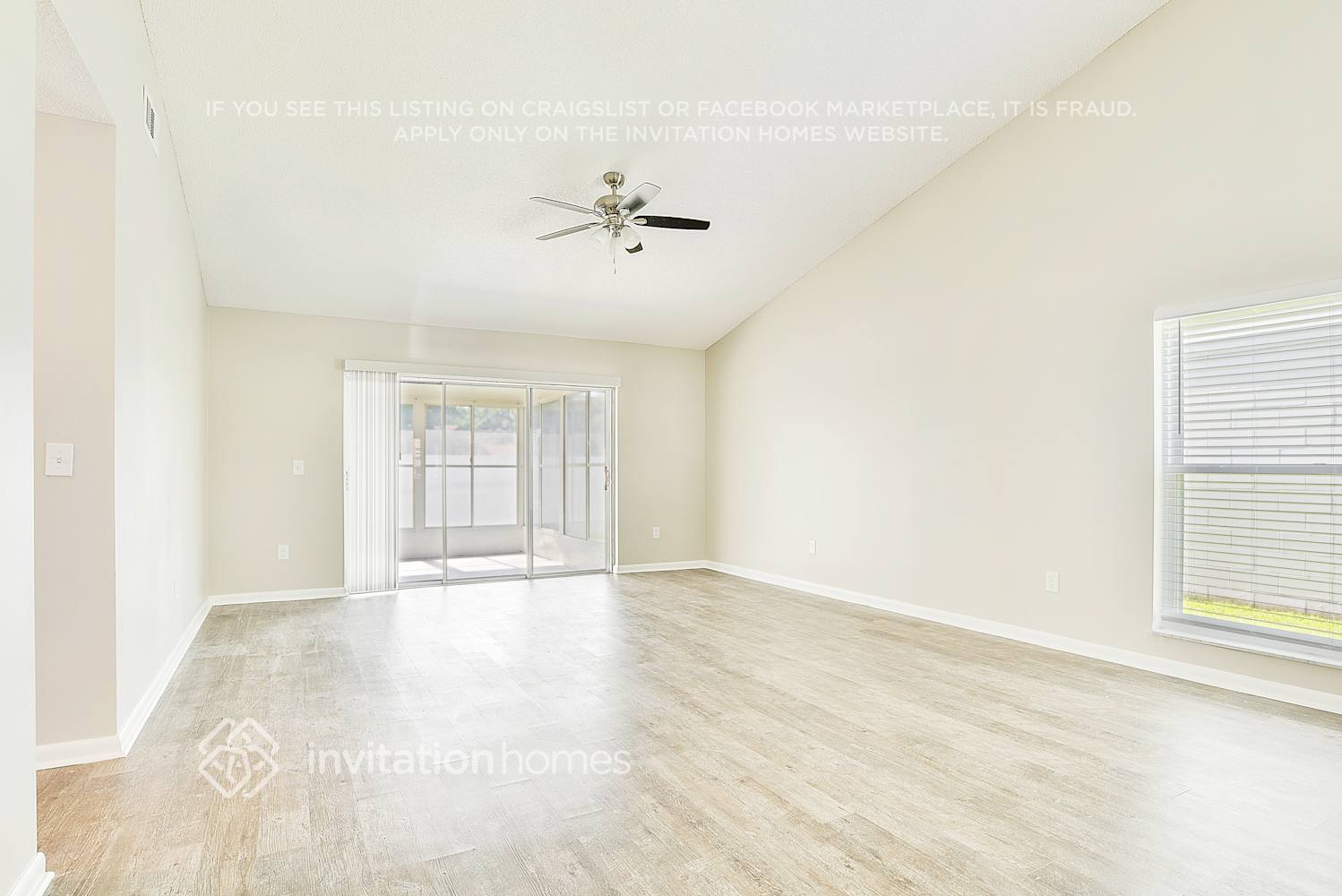Building Photo - 4023 Meandering Ct