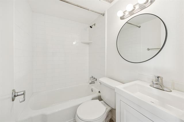 Building Photo - 4320 Cole Ave