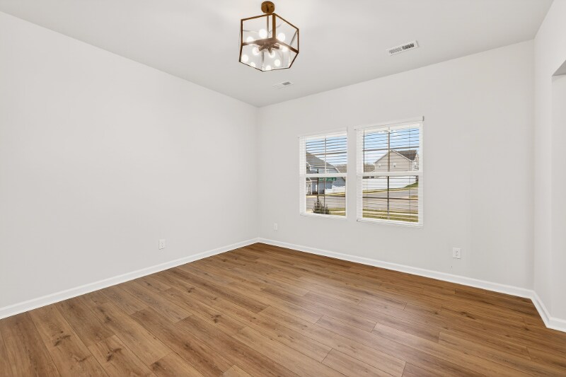 Building Photo - 5303 Spicewood Lk Dr