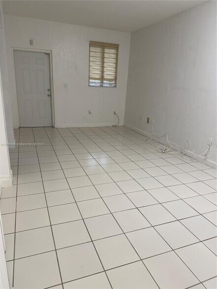 Building Photo - 7070 NW 177th St