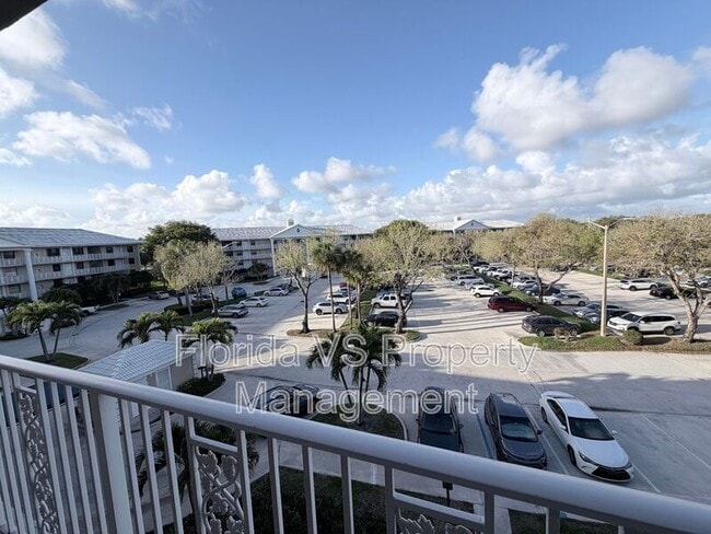 Building Photo - 3511 Village Blvd