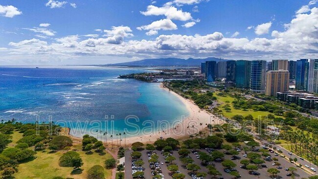 Building Photo - 1676 Ala Moana Blvd