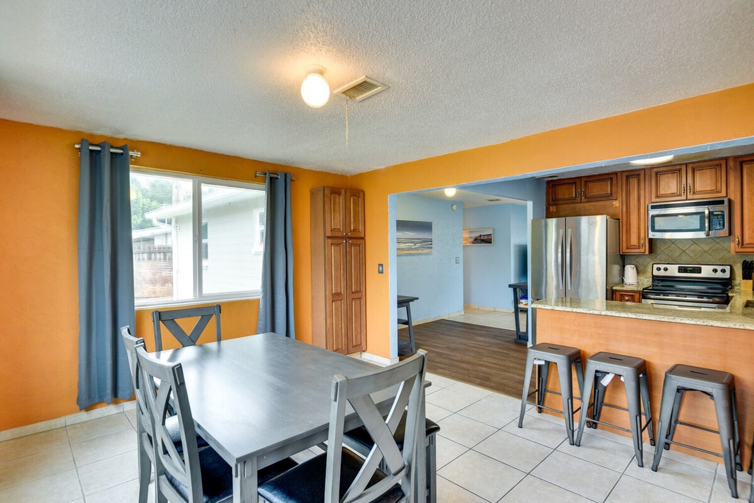 Building Photo - 1512 Richmond Ave