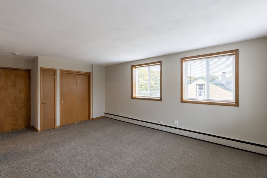 Building Photo - 2788 S Fulton St