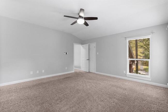 Building Photo - 231 E Golden Arrow Cir
