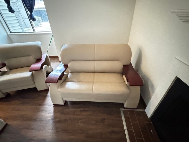 Building Photo - 5745 Autumn Ridge Ct