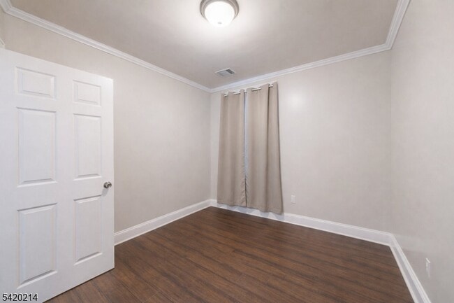 Building Photo - 1019 Salem Rd