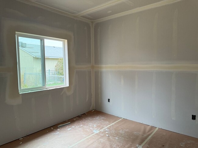 Building Photo - New Construction!