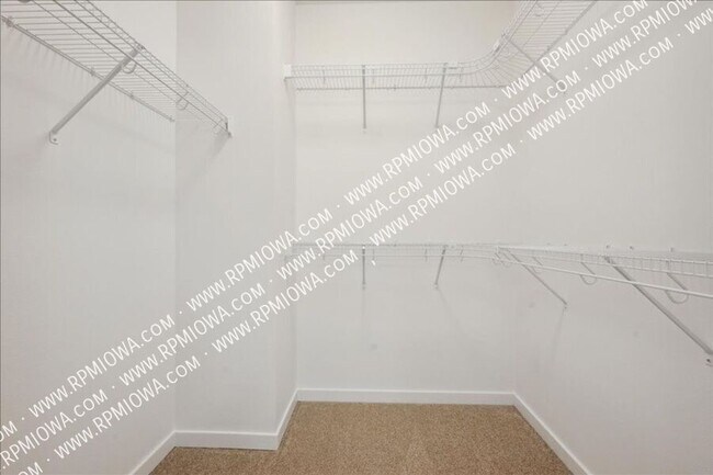 Building Photo - 4607 NW 17th St