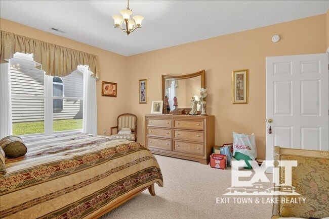 Building Photo - Beautiful Home in Beaver Creek