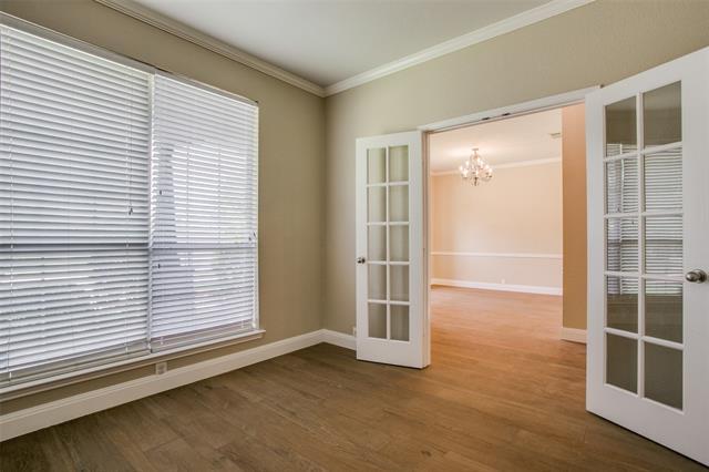 Building Photo - 2501 Del Largo Way