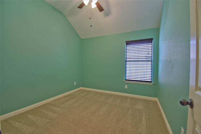 Building Photo - 324 Atlanta Park Dr