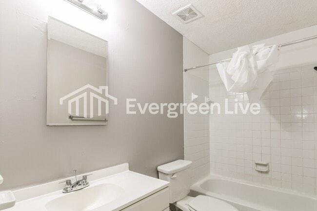 Building Photo - 5320 Plover Dr