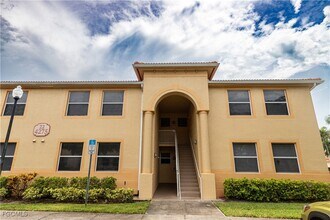 Building Photo - 4275 Bellasol Cir