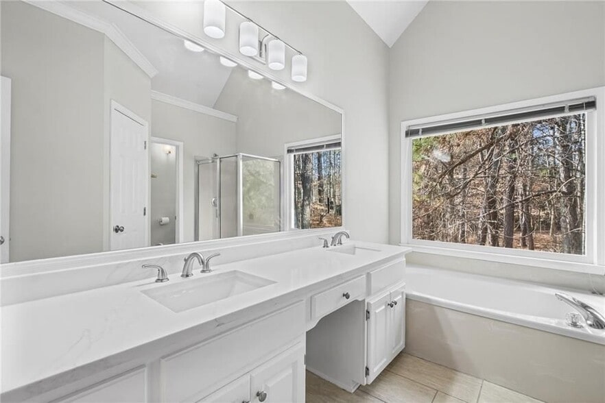 Building Photo - 1969 Seymour Dr NW