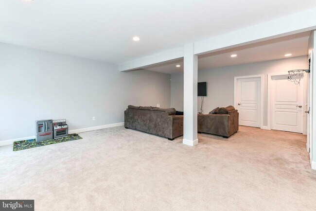 Building Photo - 15783 Berkhamstead Pl