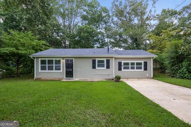 Primary Photo - 1856 Waldrep Cir SE