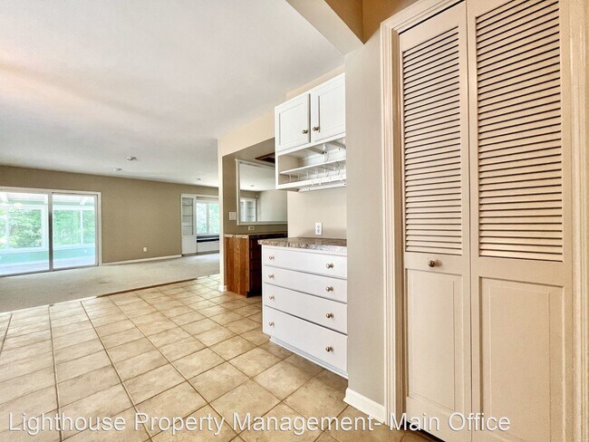 Building Photo - 4 br, 2.5 bath House - 4500 8th Ave