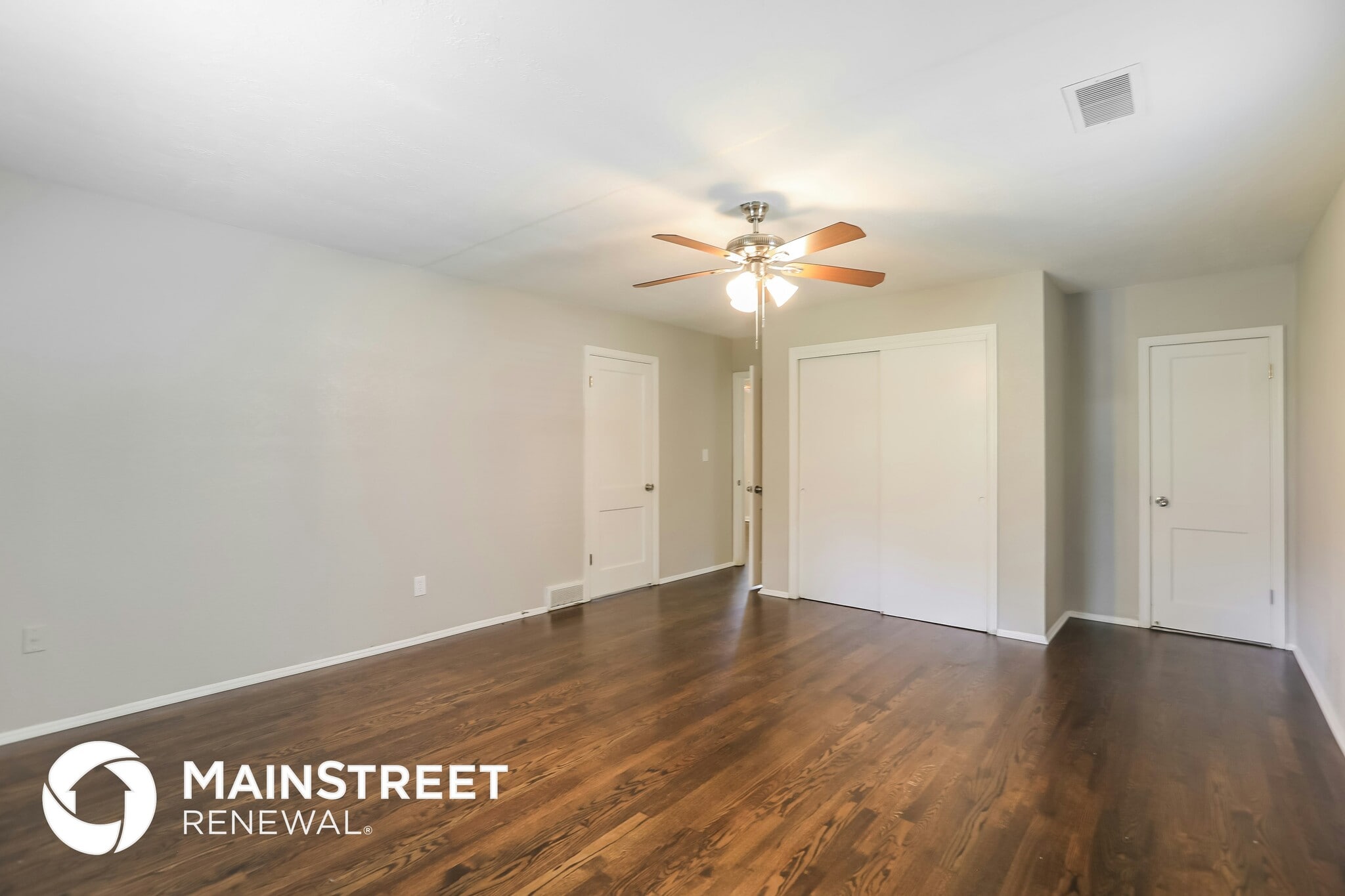 Building Photo - 6201 E Red Bridge Rd