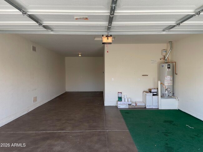 Building Photo - 16500 N 181st Ave