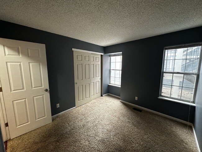 Building Photo - Available Now! "Charming 2bd/1ba with Fireplace & Hardwood Floors in Westminster Oasis!"