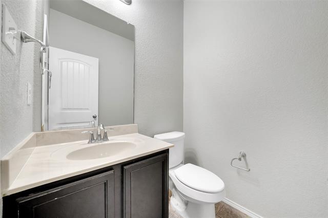 Building Photo - 8217 Spruce Meadows Dr