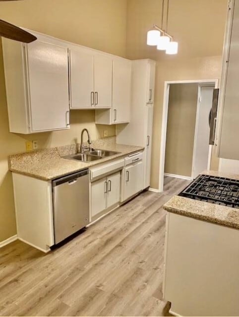 Primary Photo - Woodland Manor