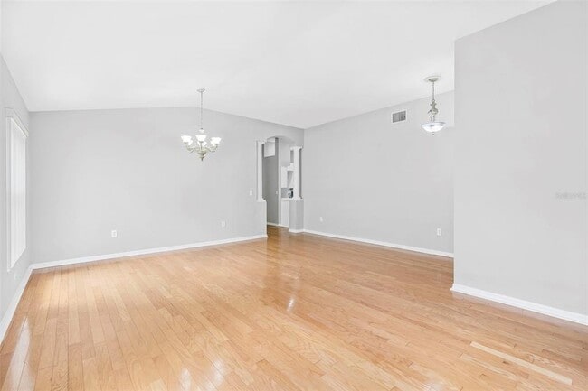 Building Photo - 15316 Lake Bella Vista Dr