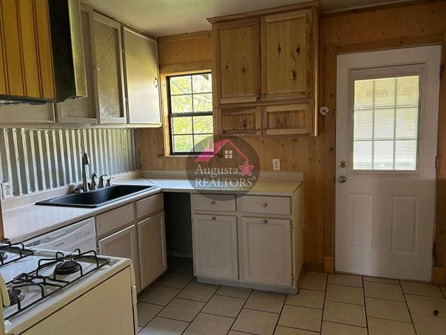 Building Photo - 2210 Vine St