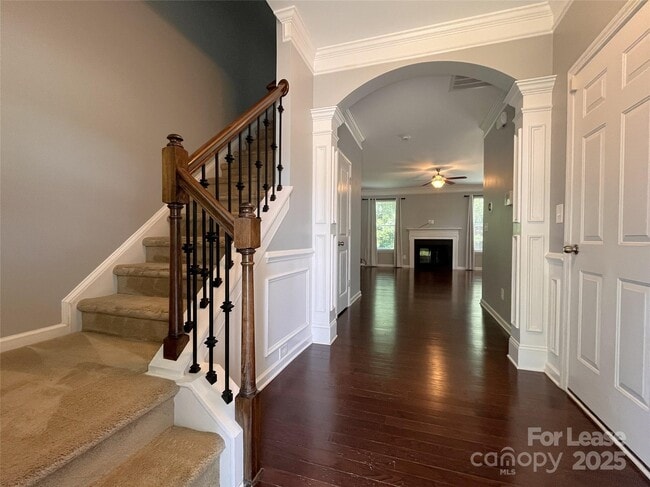 Building Photo - 432 Winecoff Woods Dr NW