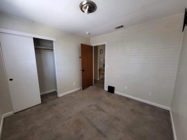 Building Photo - 966 Port Ashton Ct