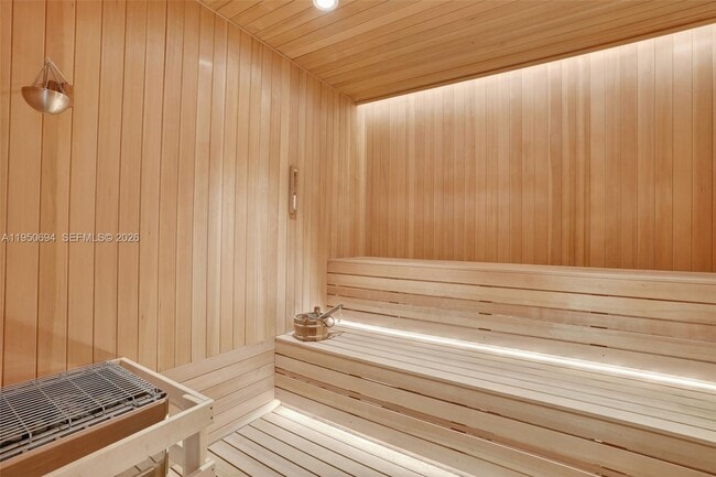 Building Photo - 5775 Collins Ave