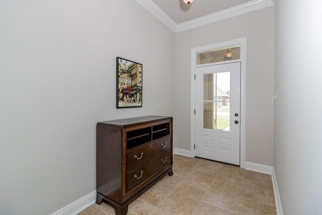 Building Photo - 405 Claystone Rd