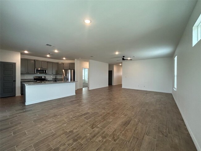 Building Photo - 7806 Purvis St