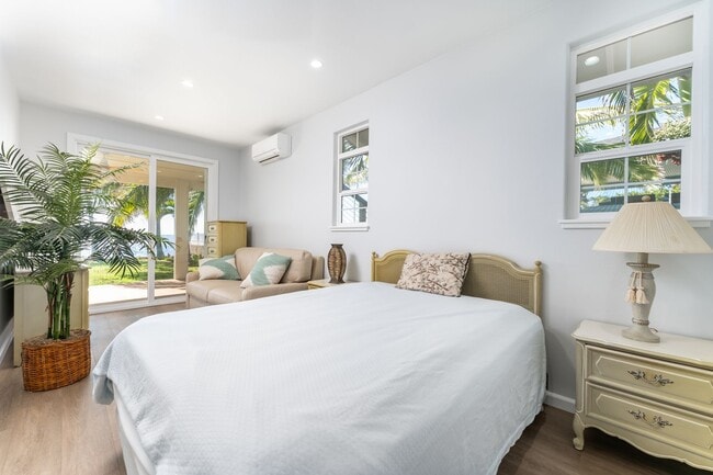 Building Photo - Furnished Luxury Ocean Front Estate in Waianae with Old Hawaii rural setting- 3 Bedrooms x 3 Bath...