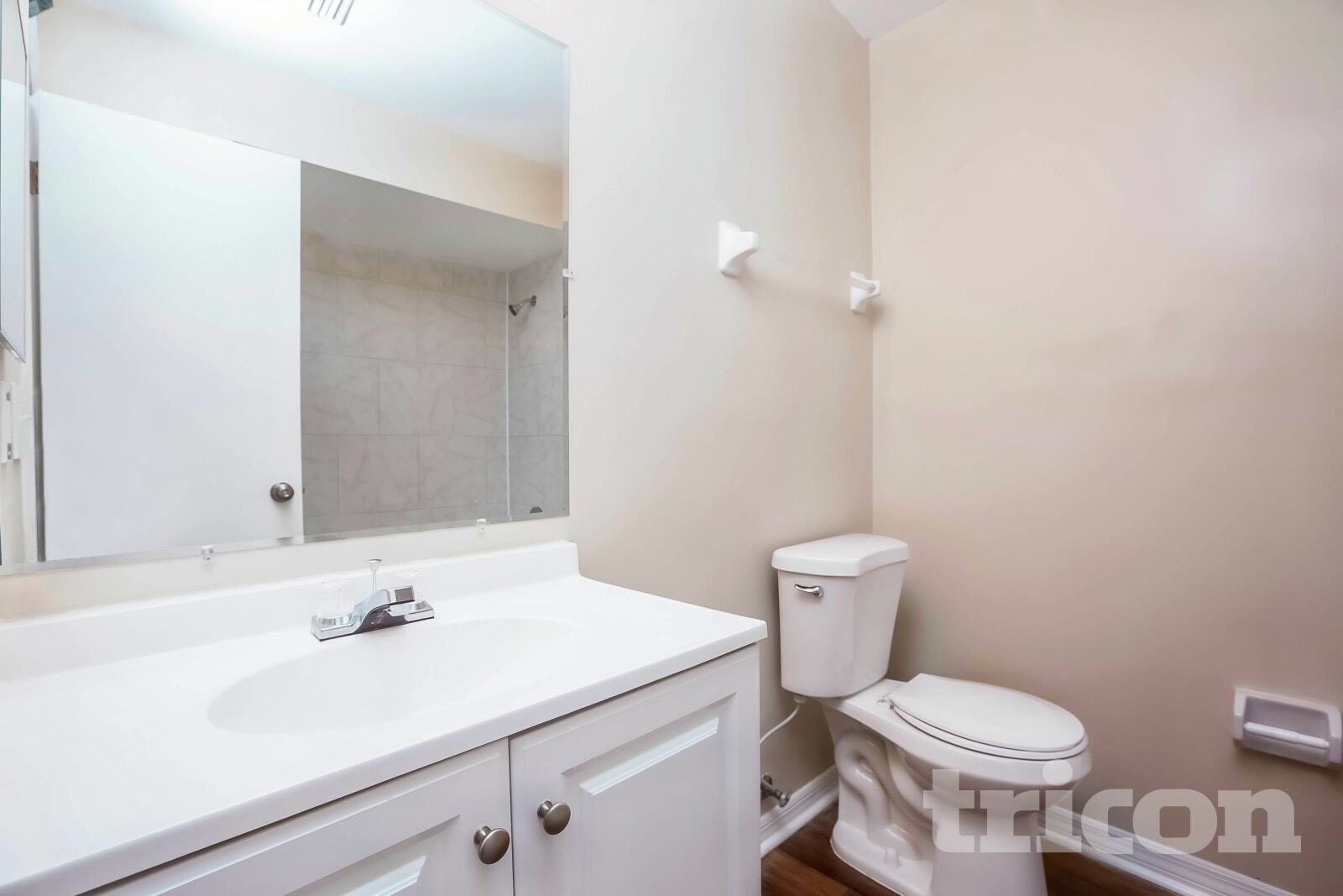 Building Photo - 1710 Newland Pl