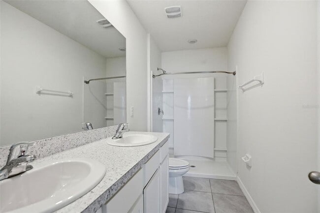 Building Photo - 5323 Dragonfly Dr