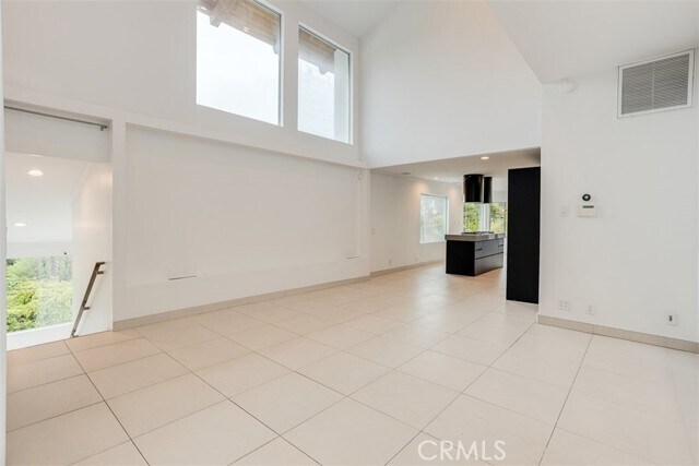 Building Photo - 11354 Sunshine Terrace