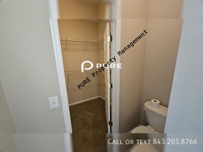 Building Photo - 227 Moon Dance Ln