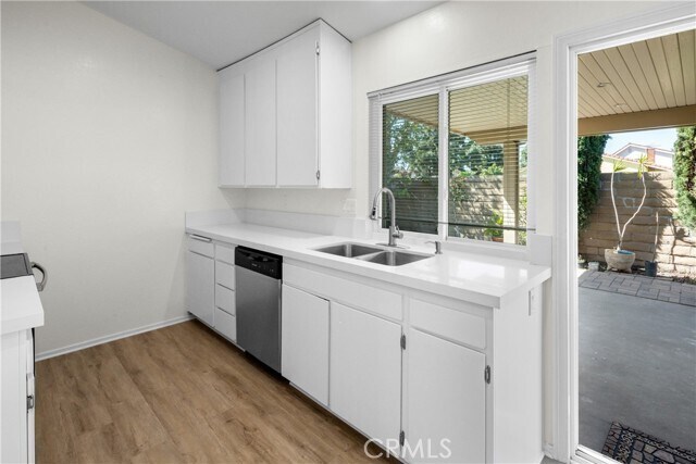 Building Photo - 17825 Holmes Ave