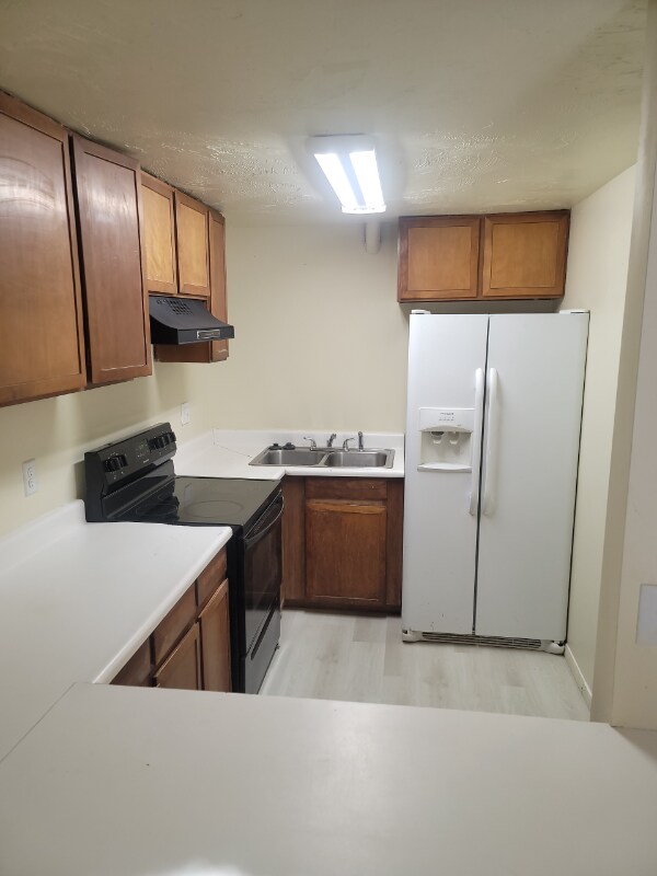 Building Photo - 3641 S 7200 W