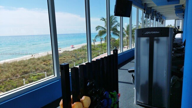 Building Photo - 5401 Collins Ave