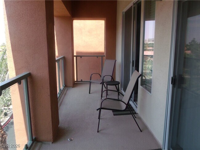 Building Photo - 91 E Agate Ave