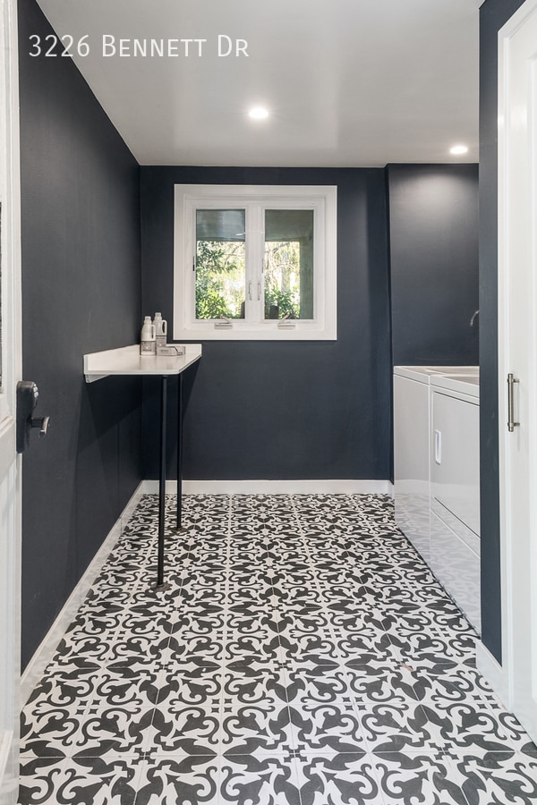 Building Photo - 3226 Bennett Dr