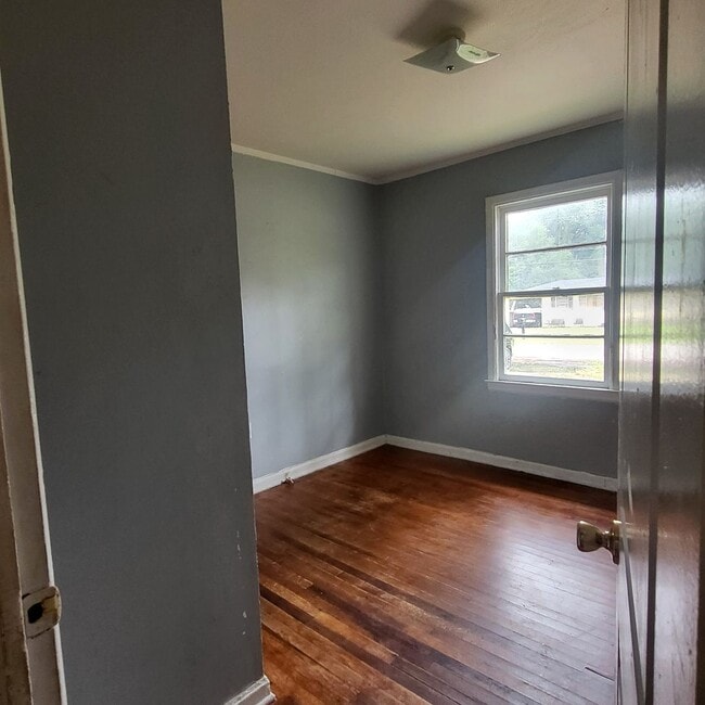 Building Photo - 108 Celia Dr